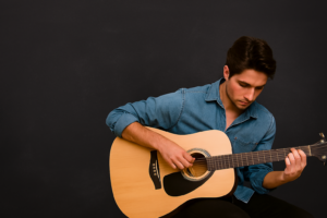5 loi thuong gap khi hoc guitar va cach tranh